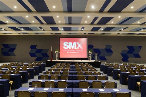 hotel near smx convention center|Bacolod Hotels near SMX CONVENTION CENTER .